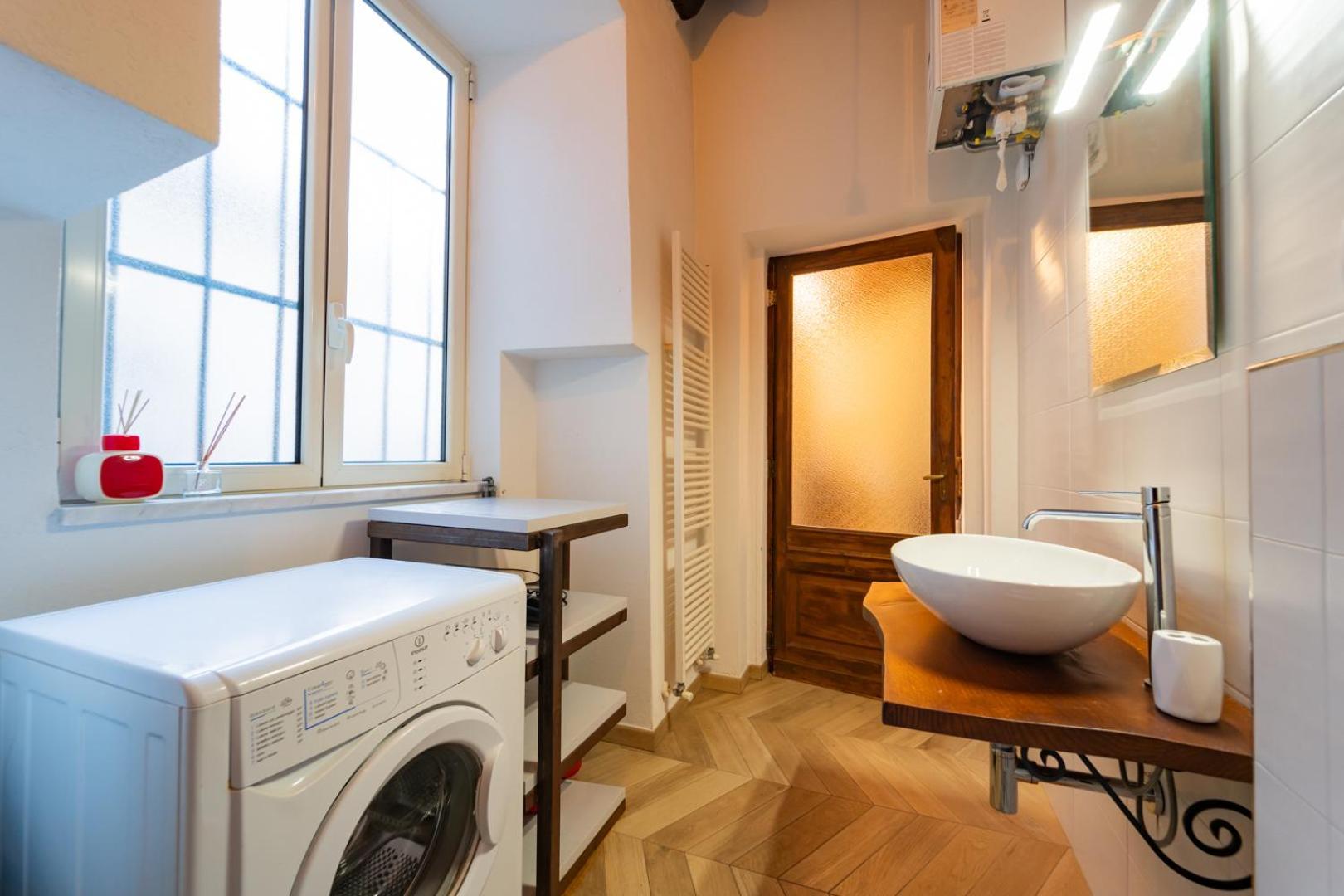 La Dimora Di Filippo Apartment Cuneo Bagian luar foto